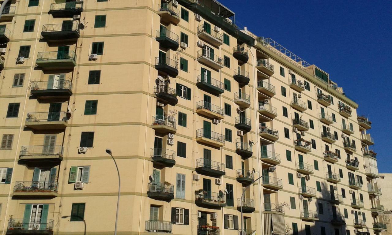 L'Aquilone B&B パレルモ エクステリア 写真